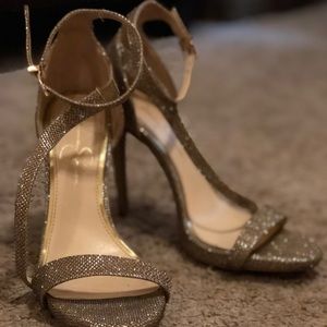 Gold heels by Jessica Simpson